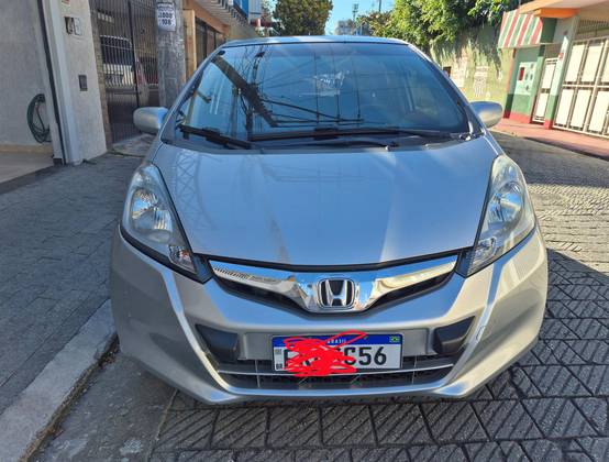 HONDA FIT 1.4 LX 16V FLEX 4P AUTOMÁTICO HONDA FIT 1.4 LX 16V FLEX 4P AUTOMÁTICO